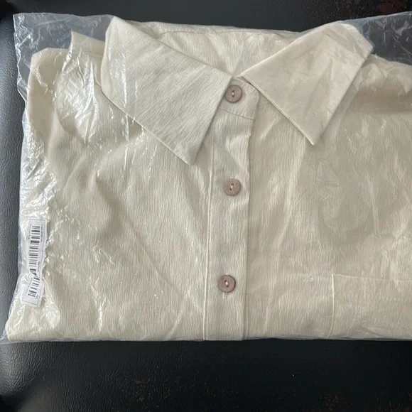 Women's Shorts set 2pc, Cream - Picture 4 of 5